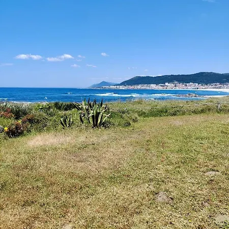 Гостевой дом Quinta Dos Carvalhos Вила-Прайа-де-Анкора